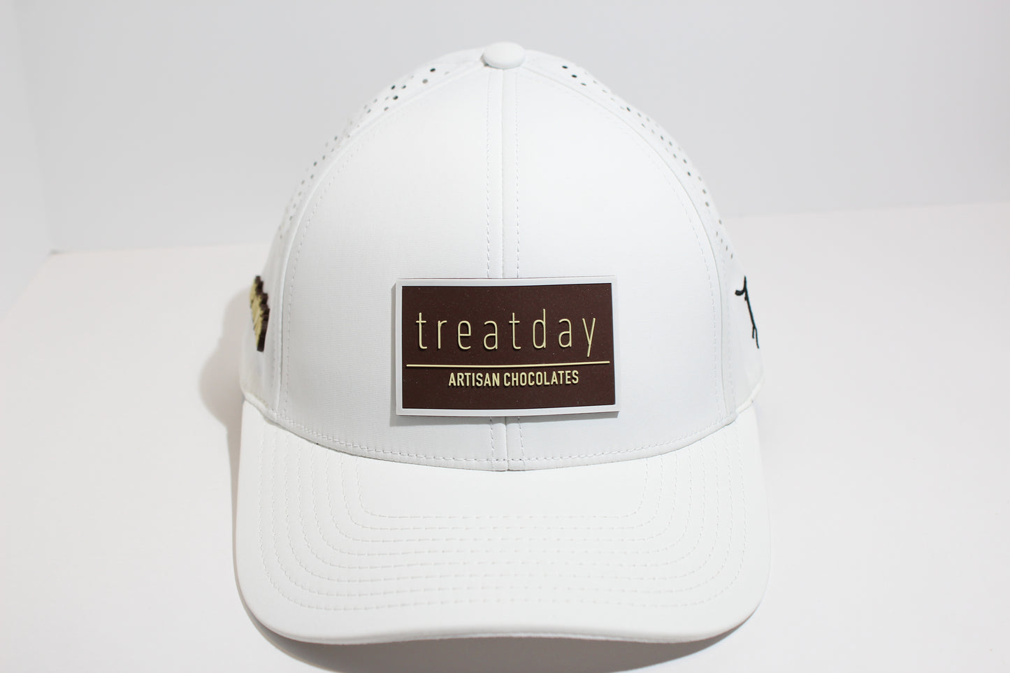 Treatday Hat